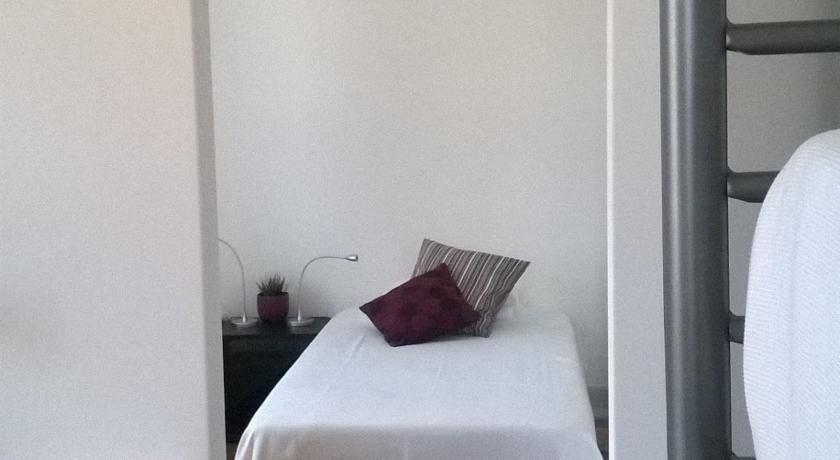 Hostel Rossio Alcobaça Oda fotoğraf