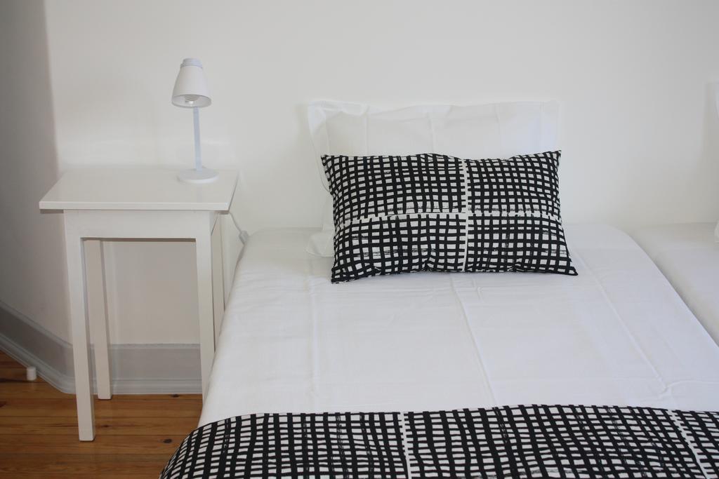 Hostel Rossio Alcobaça Oda fotoğraf